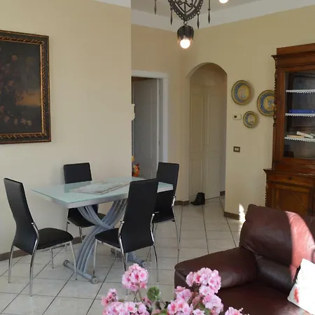 Betty's House 3 Central بيت للعطل مانديلو ديل لاريو